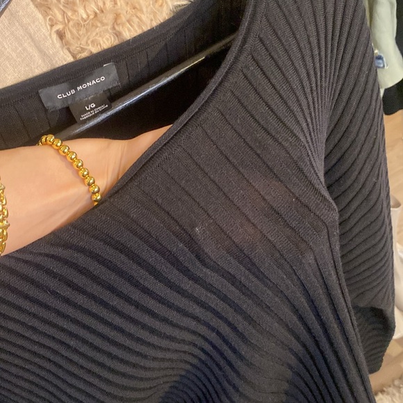 Club Monaco Large Blouse Black - Picture 3 of 3